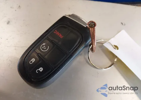 2018 Jeep Cherokee Latitude Plus 4X4 from USA, damaged, VIN 1C4PJMLB6JD586178